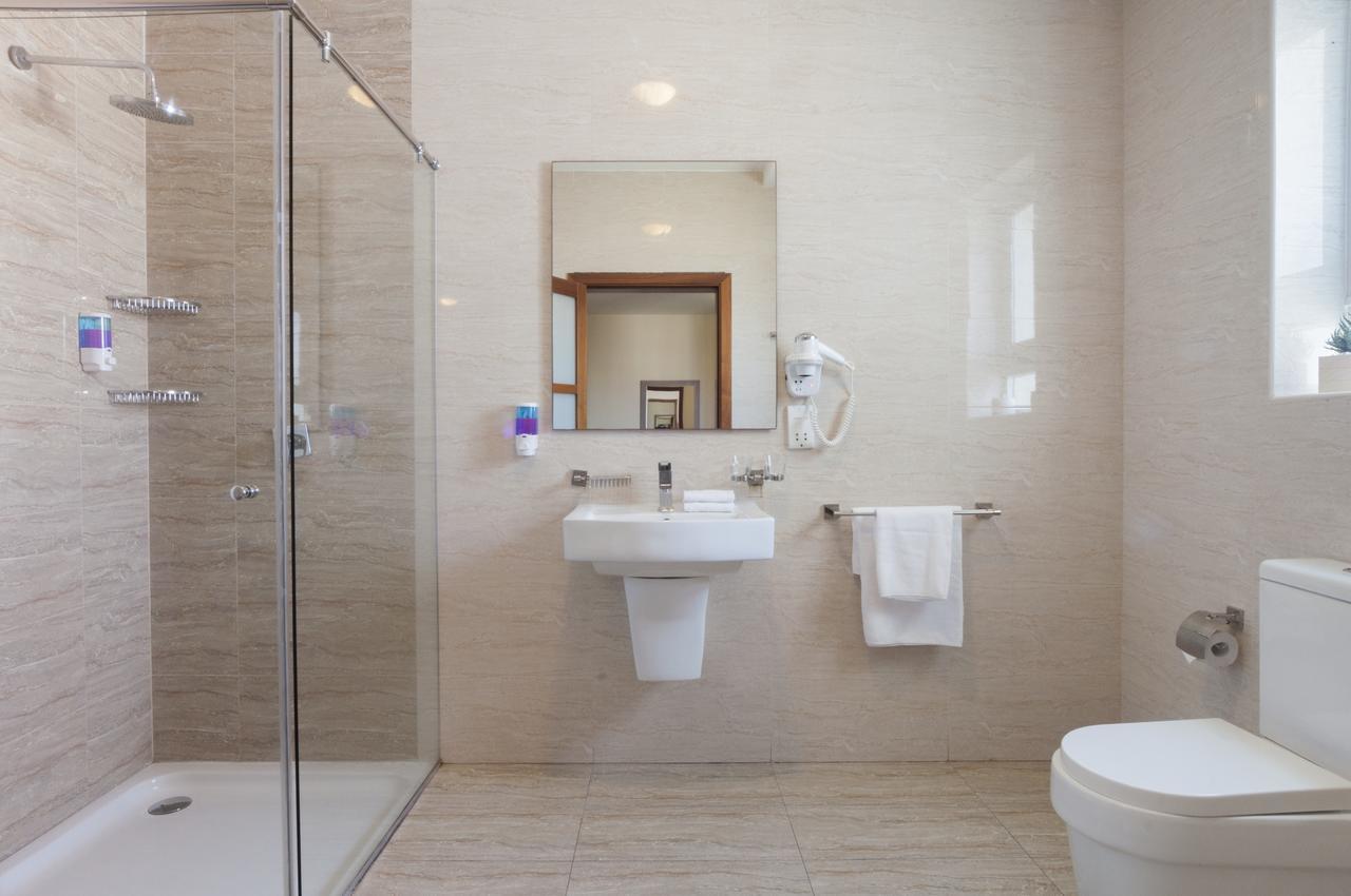 Blubay Suites By St Hotels Gzira Eksteriør billede